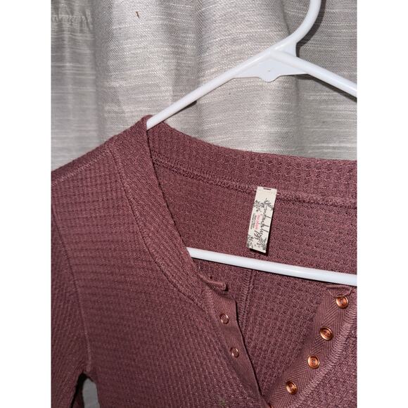 Free People long sleeve purple button thermal medium - Picture 2 of 2